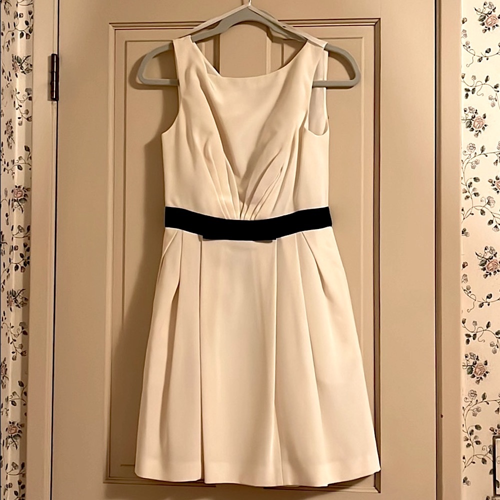 JILL STUART NWT Ivory Dress w/ bow detail